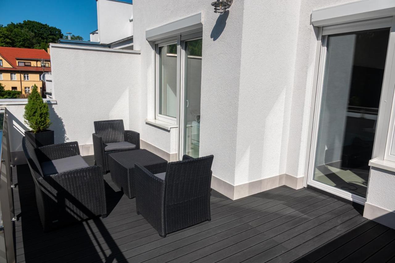 Nowy Apartament Z Duzym Tarasem I Parkingiem Swinoujscie Exterior photo